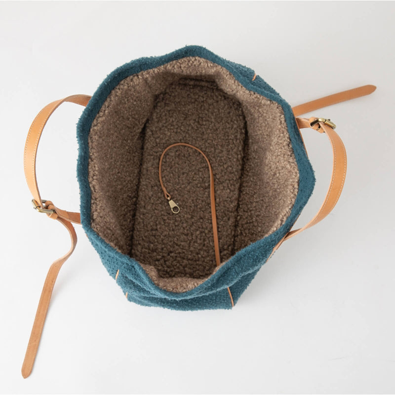 schöne Tasche für Hunde von duepuntootto Casentino Wolle